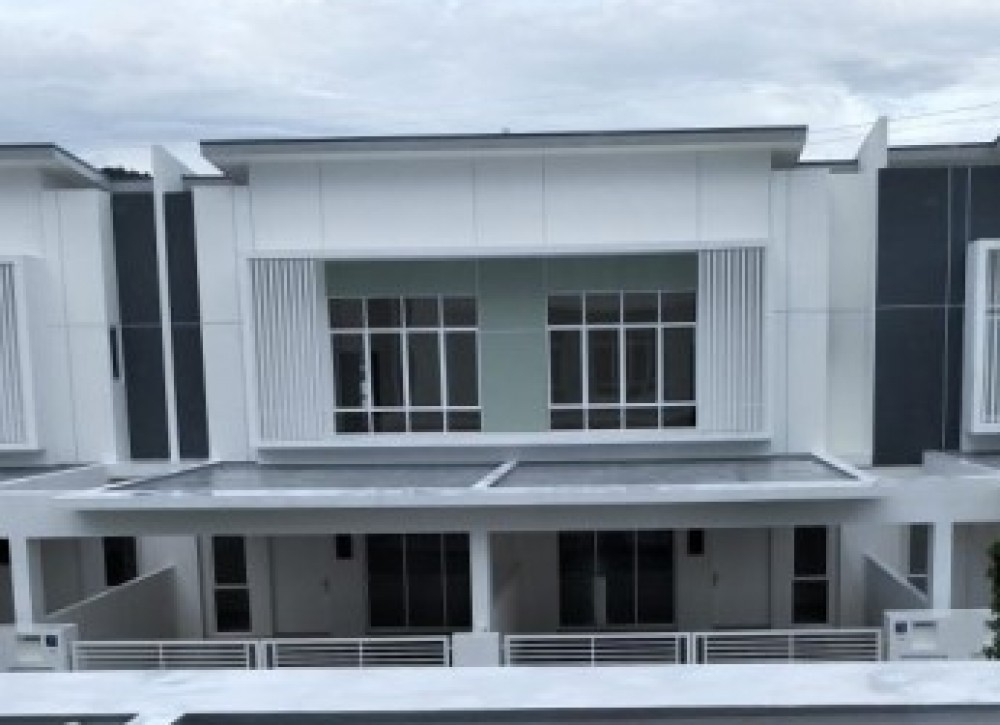 Double Strorey Bandar Sendayan 